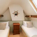 Stewart House بيت للعطل ويتبي