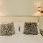 Stewart House * ويتبي