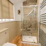 Stewart House بيت للعطل *