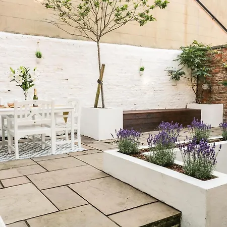 Stewart House * Whitby