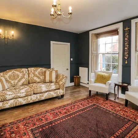 בית נופש Stewart House וויטבי