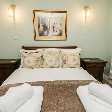 Holiday home Stewart House